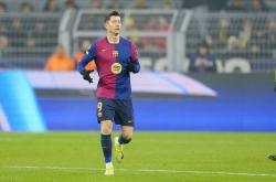 雷速体育比分直播-包含巴萨边锋特工表现出色，为球队创造机会的词条