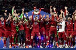 雷速体育官方-曼联变阵出击，期待全队发挥的简单介绍