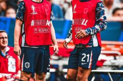 雷速体育比分官网-红魔首战告捷，曼联豪取三分的简单介绍