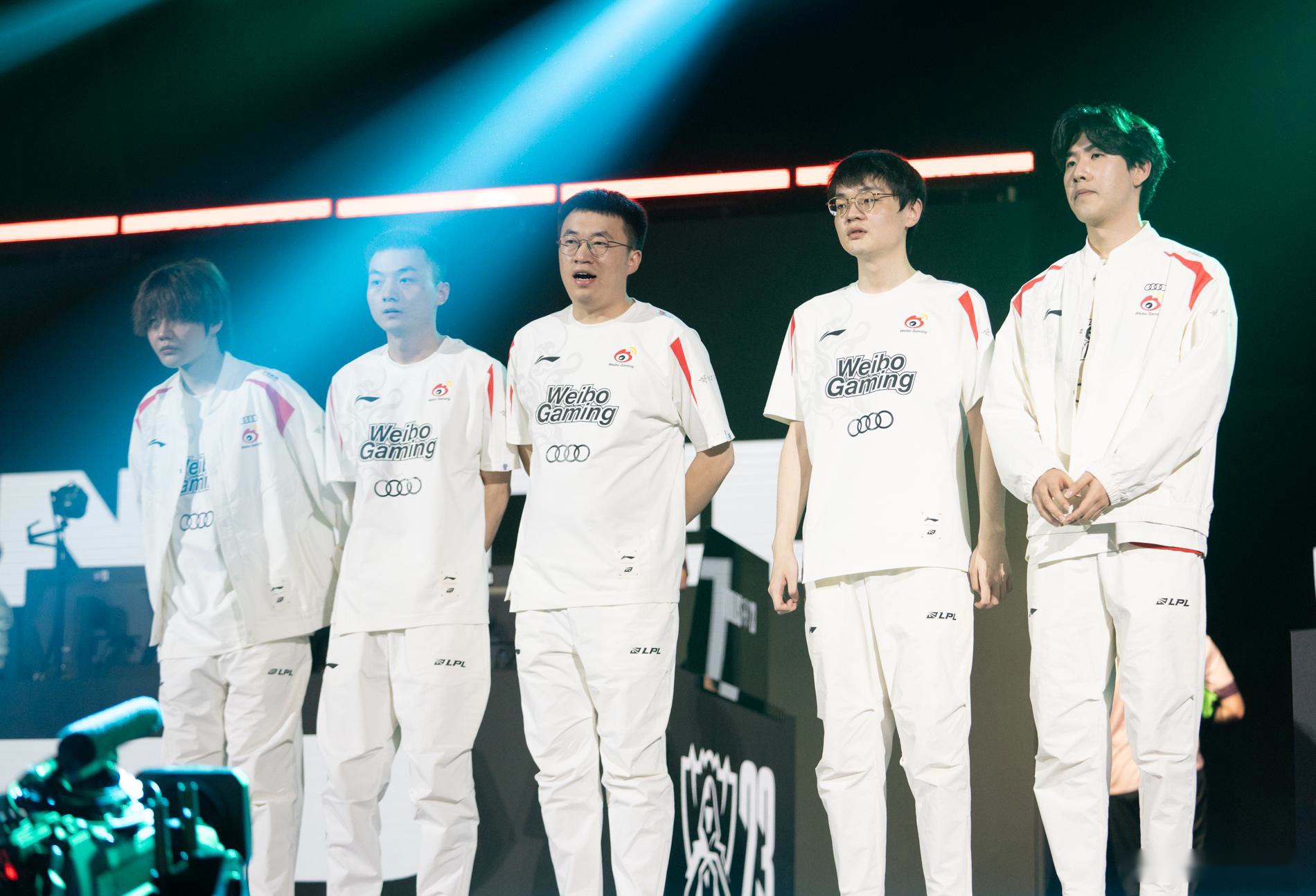 惊天逆转!LPL战队挺进四强的简单介绍 惊天逆转!LPL战队挺进四强的简单介绍