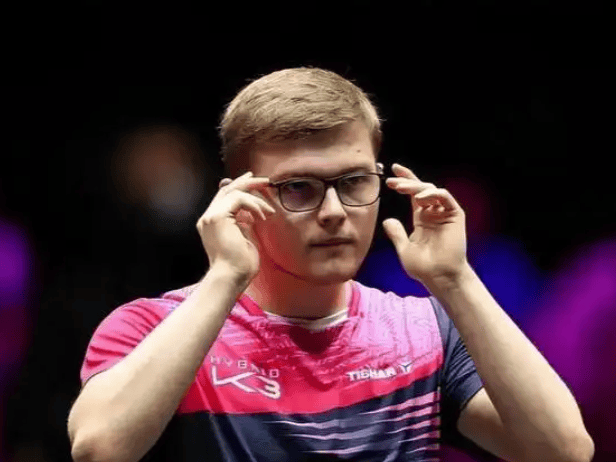 包含法国队力克奥地利队，张本智和扛起全队的词条